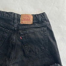 Load image into Gallery viewer, 107. Vintage Levis size 30
