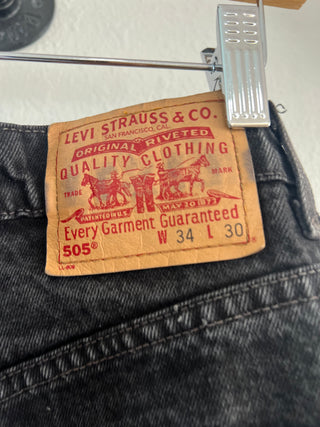 2094. Vintage Levis size 31