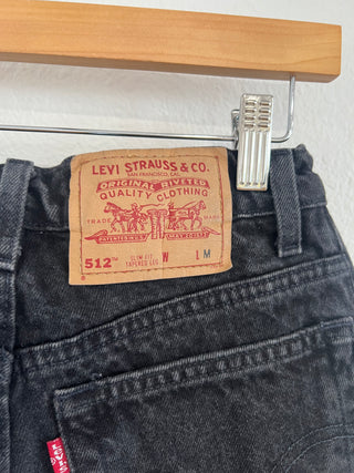 2000. Vintage Levis size 23