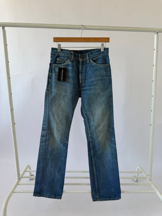 5006. Size 28 Vintage Levis