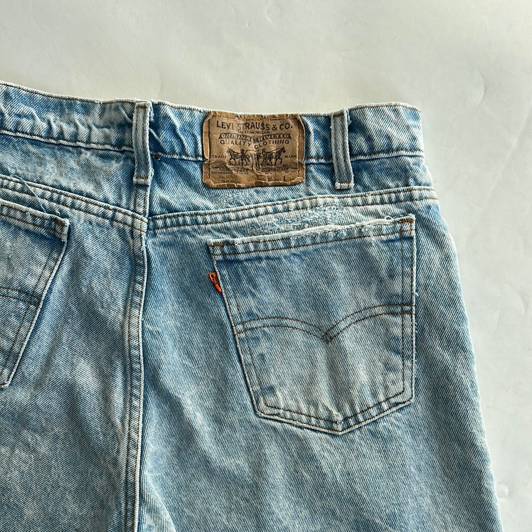105. Vintage Levis size 30