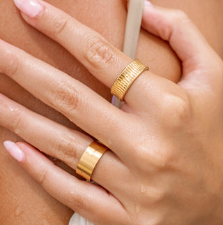 Cigar Ring - Gold