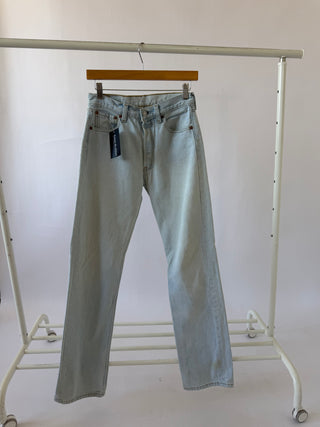 5017. Size 26 Vintage Levis