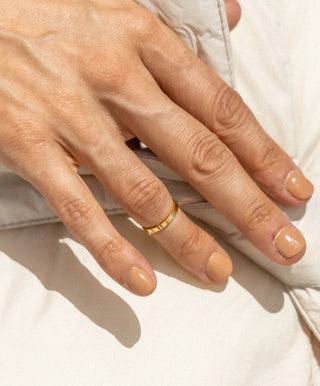 Staple Ring - Gold