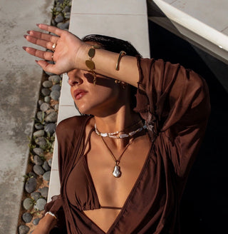 Center Necklace -