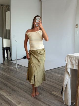 Essential Off Shoulder Top - Butter Yellow -