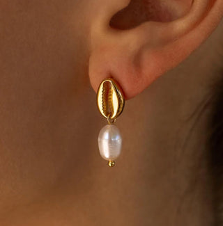 Gold Island Earrings - 