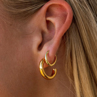 Jolie Hoops - 