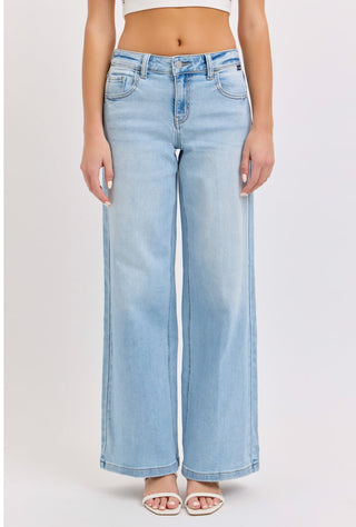 Low Rise Wide Leg Jeans - Light Wash - 