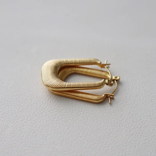 Luna Hoops -