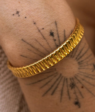 Roman Cuff - Gold - 