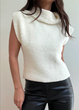 Sleeveless Knit Turtleneck Top - 