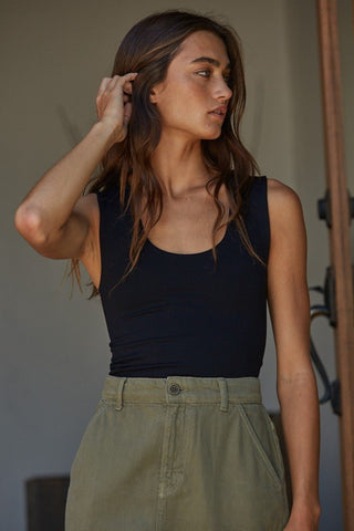 The Essential Scoop Neck Tank - Black - 