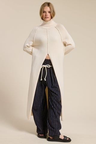 Turtle Neck Maxi Sweater - Ivory - 