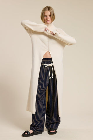 Turtle Neck Maxi Sweater - Ivory - 