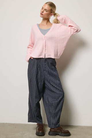 V-Neck Cardigan - Baby Pink -
