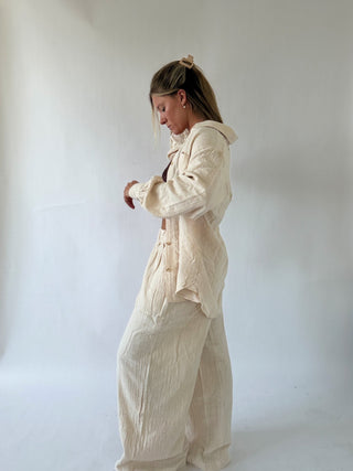 Wanderer Woven Button Down - Dove -